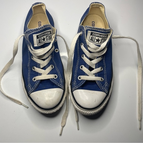 Converse All Star Low Tops Kids Size 2 Blue Shoes PRELOVED Chucks - Picture 2 of 15